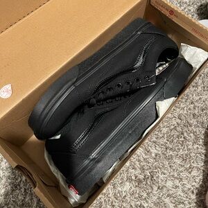 Vans Men's or women’s Black Sneakers